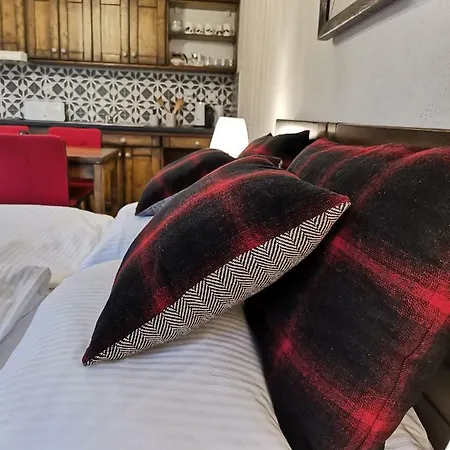 Family In Daire Tatranská Lomnica